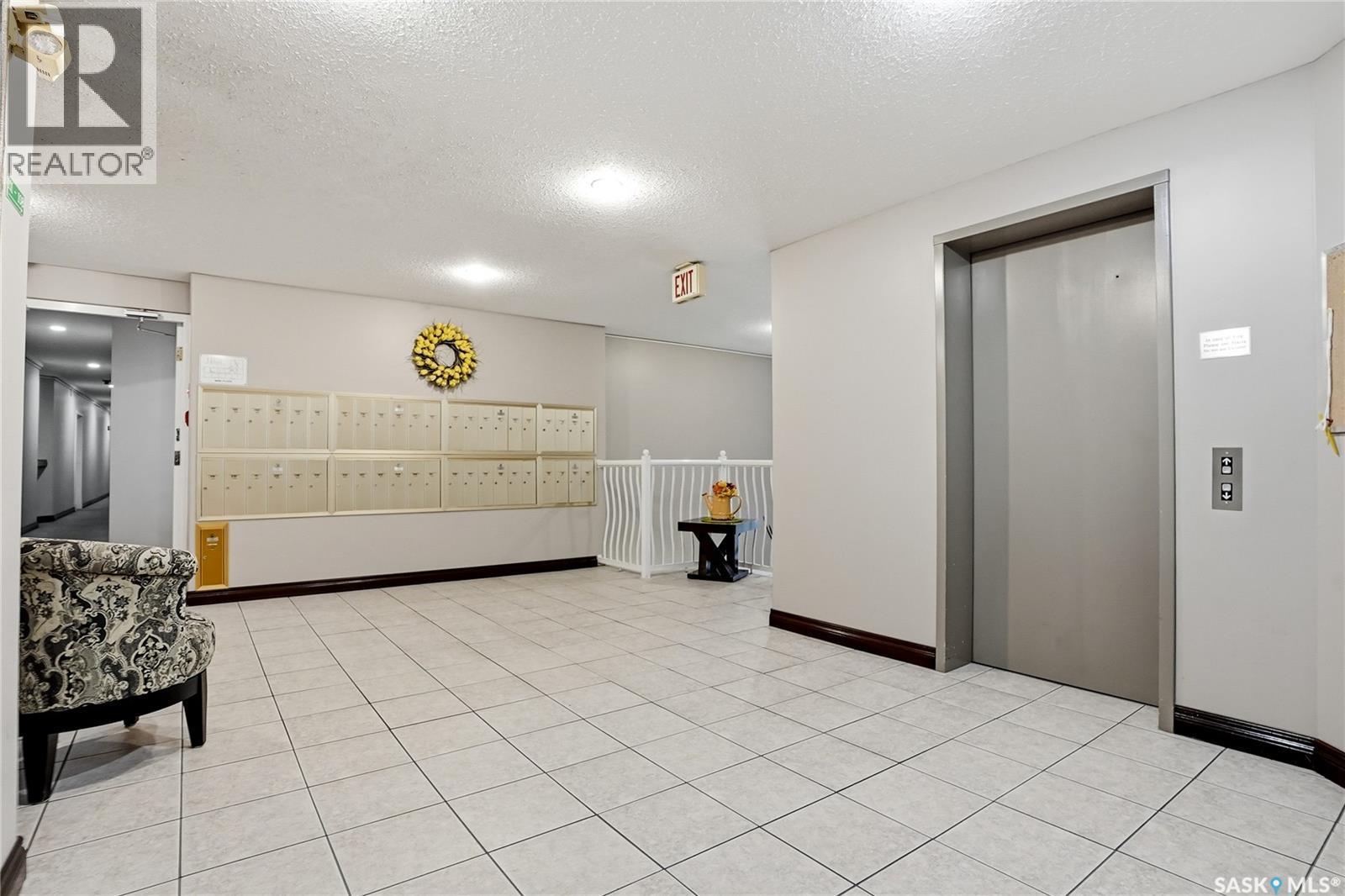 210 1735 Mckercher Drive, Saskatoon, SK