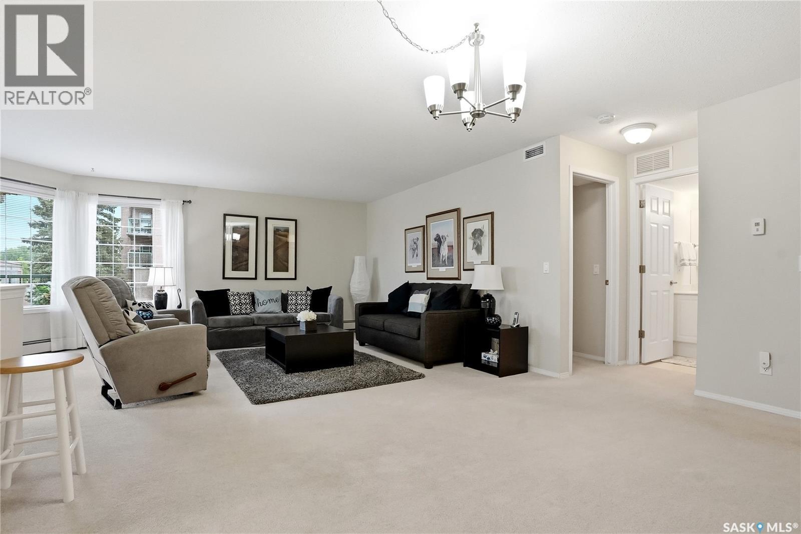 210 1735 Mckercher Drive, Saskatoon, SK