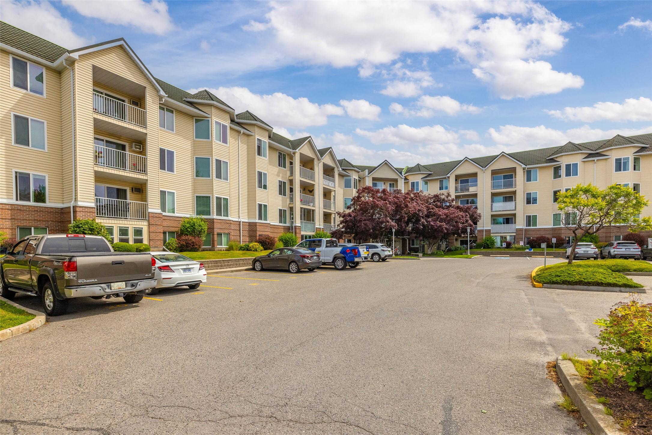 214-3160 Casorso Road, Kelowna, BC