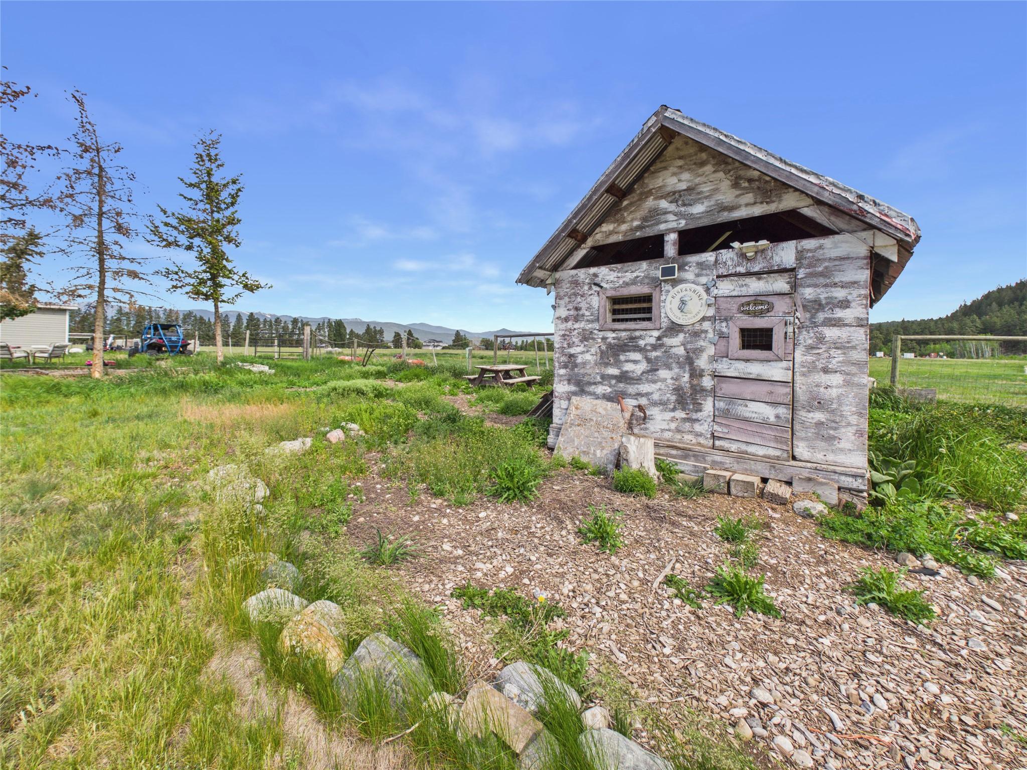 7051 Lazy Lake Road, Wasa, BC