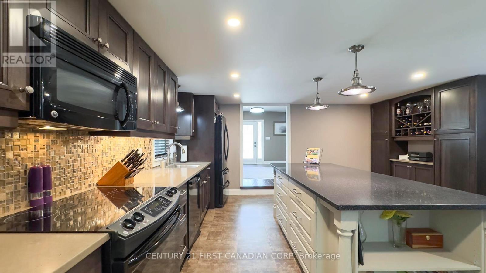 167 Dashwood Road, South Huron (Stephen), ON