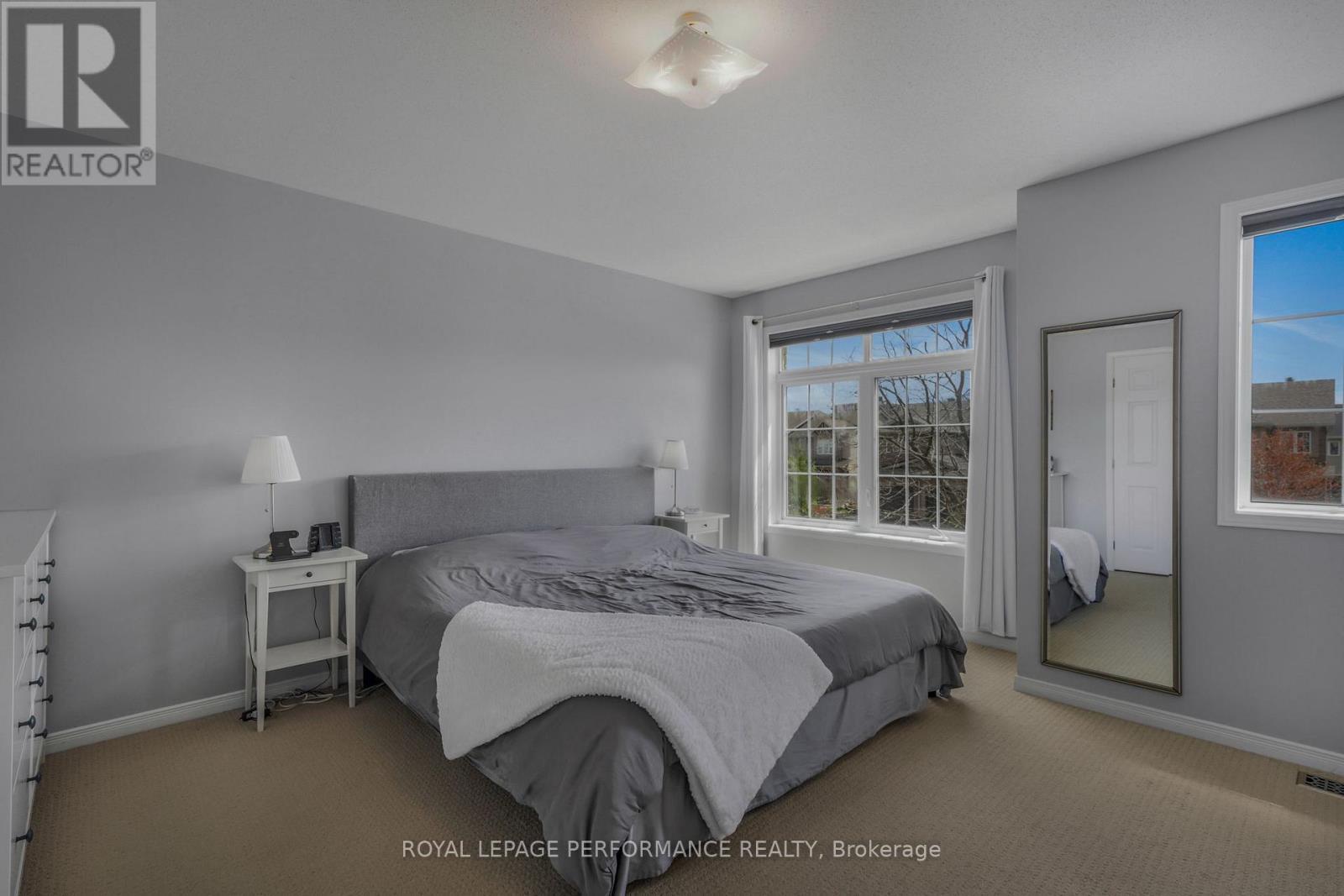 172 Colliston Crescent, Ottawa, ON