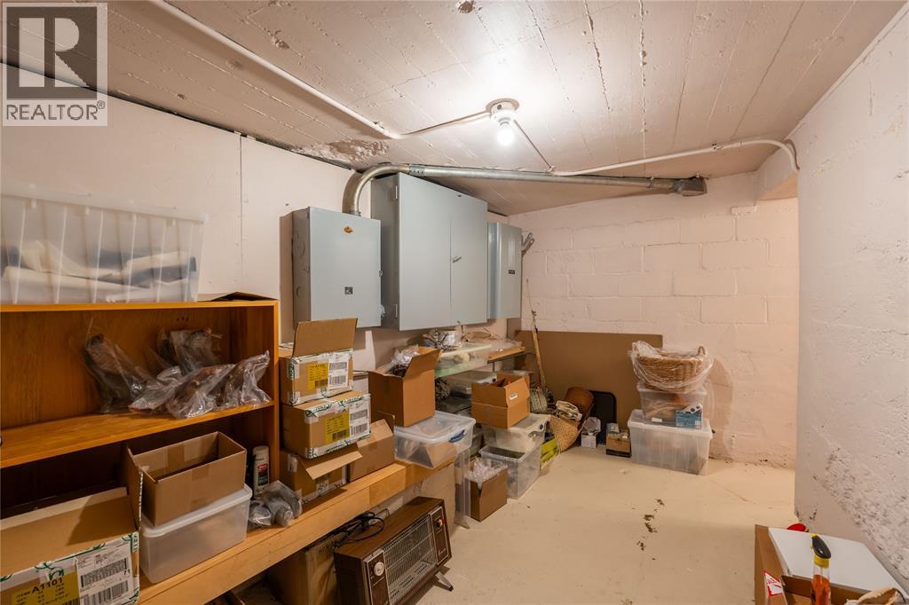 223 Christina Street North, Sarnia, ON