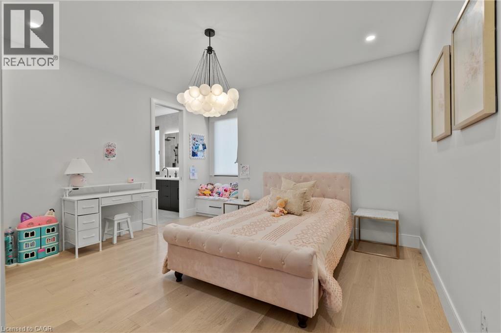 56 Kenmir Avenue, St. Davids, ON
