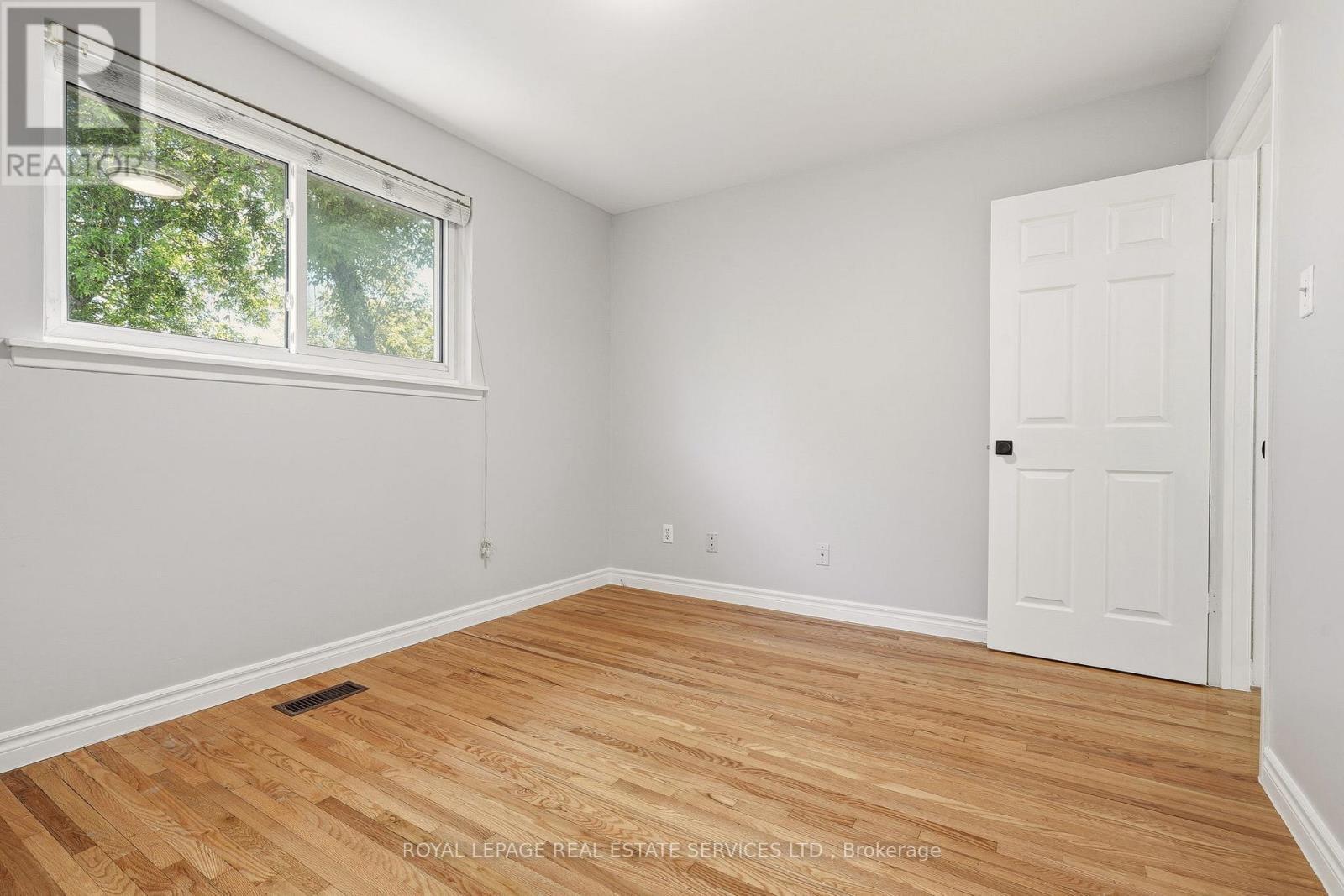 2nd Bedroom - 3454 Oakglade Crescent, Mississauga, ON