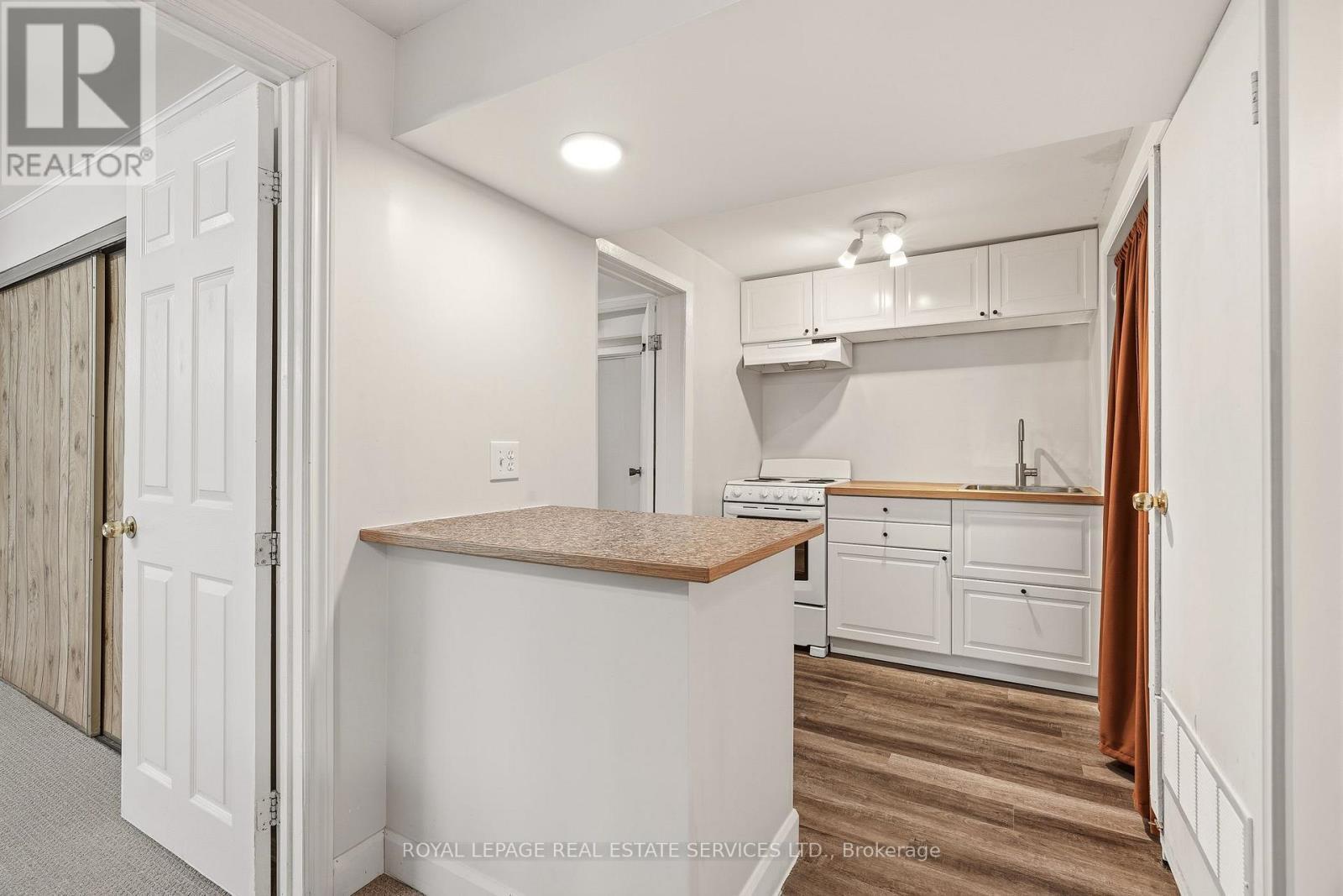 3454 Oakglade Crescent, Mississauga, ON