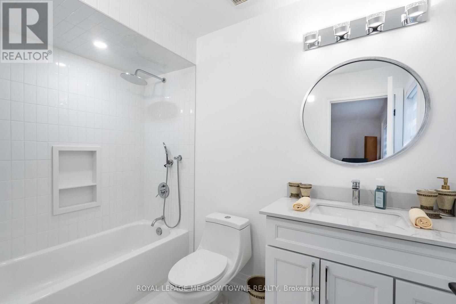 26 Emperor Drive, Brampton, ON
