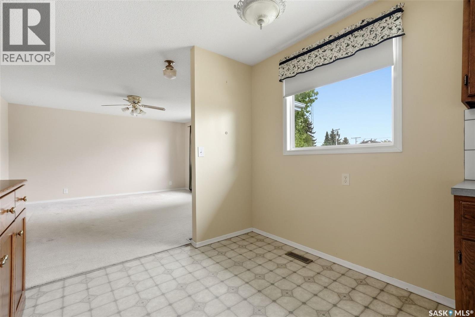 204 1St Avenue, Vibank, SK