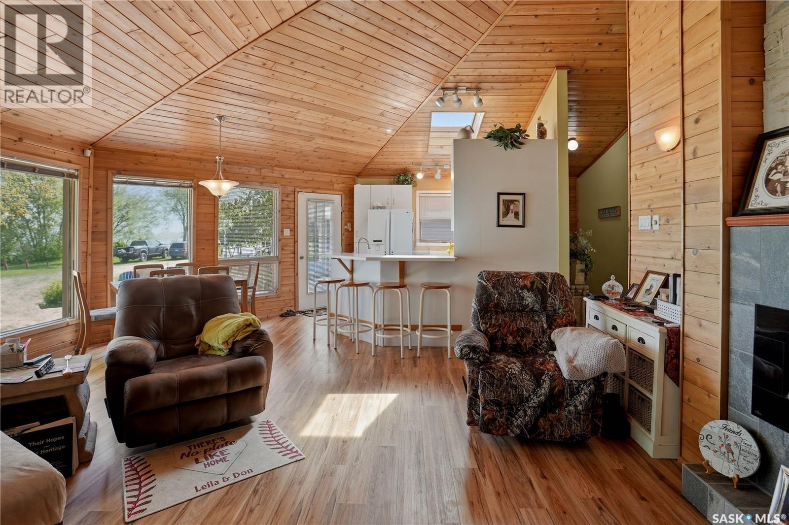 640 Beach Avenue, Meota, SK