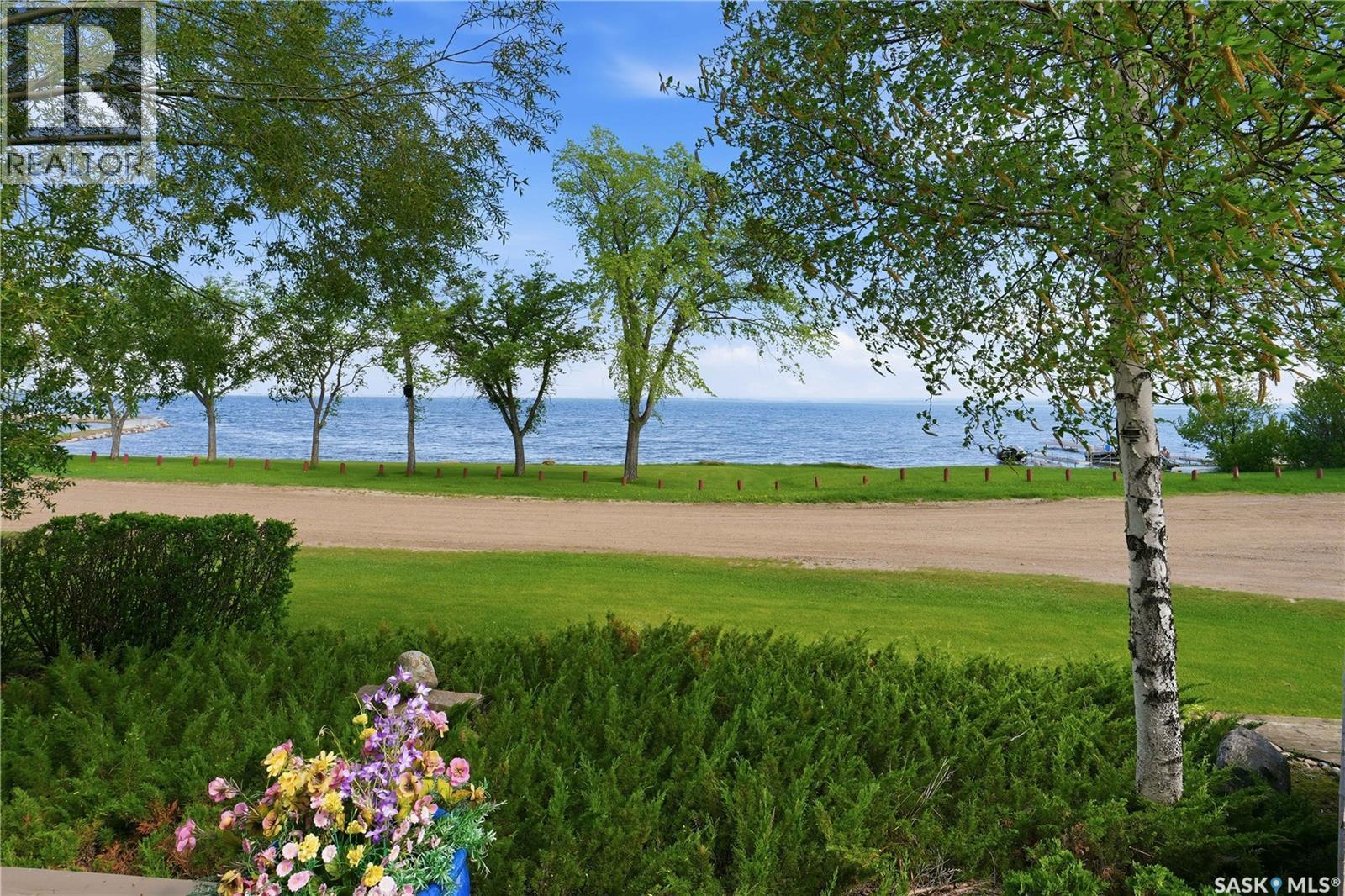 640 Beach Avenue, Meota, SK