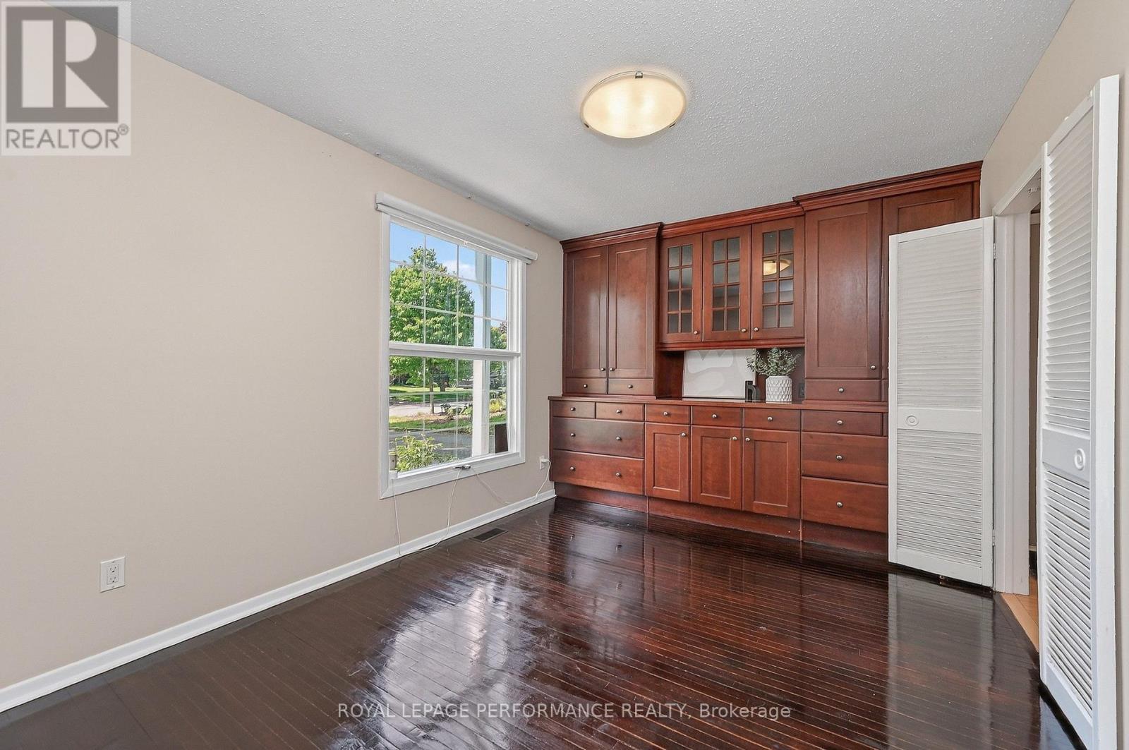 1799 Dorset Drive, Ottawa, ON
