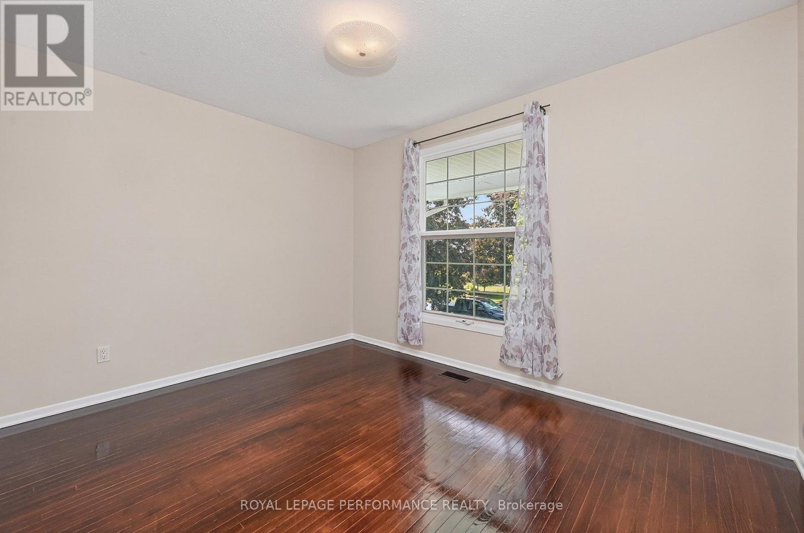1799 Dorset Drive, Ottawa, ON