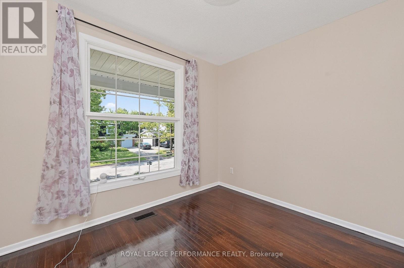 1799 Dorset Drive, Ottawa, ON