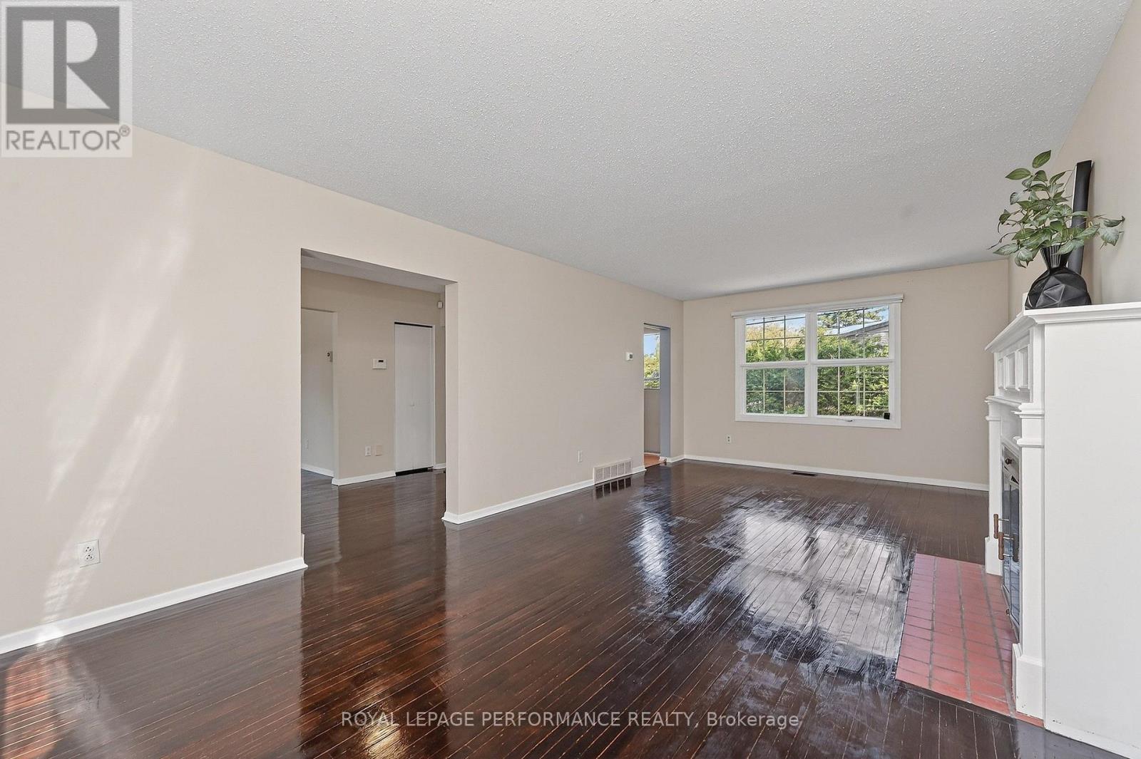 1799 Dorset Drive, Ottawa, ON