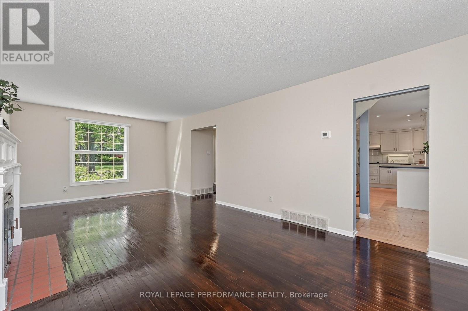 1799 Dorset Drive, Ottawa, ON