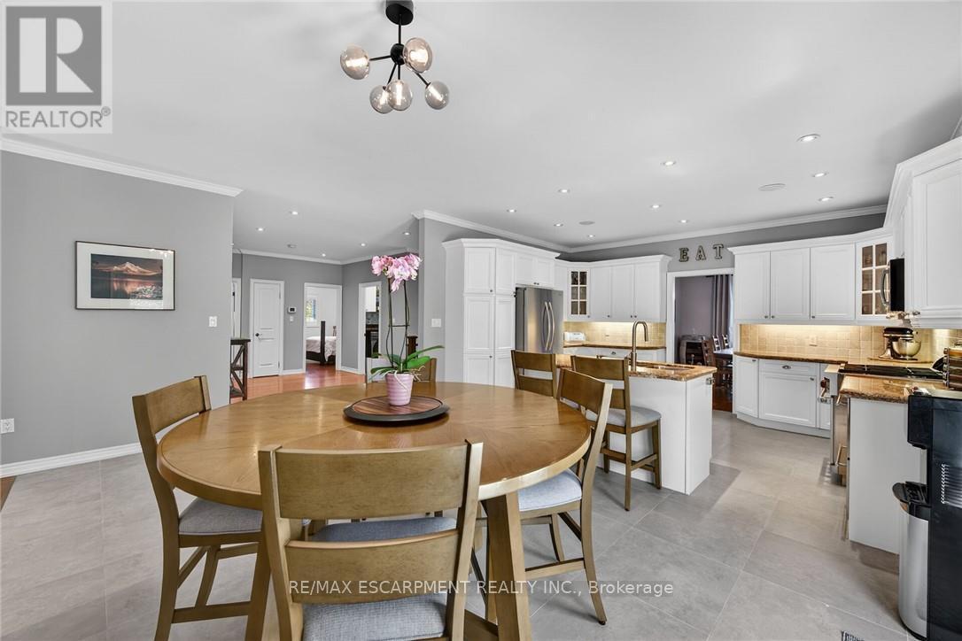 5 Royal Troon Drive, Brant, ON