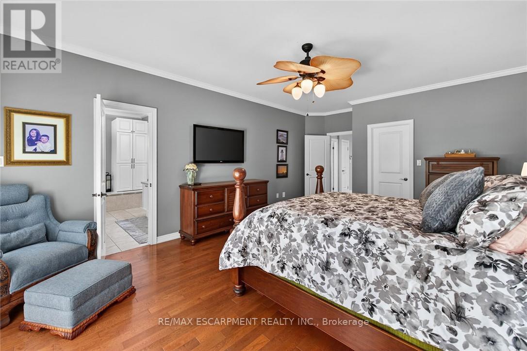 5 Royal Troon Drive, Brant, ON