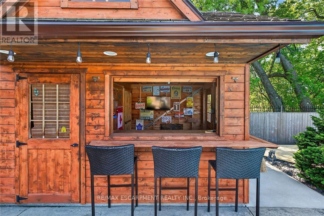 5 Royal Troon Drive, Brant, ON