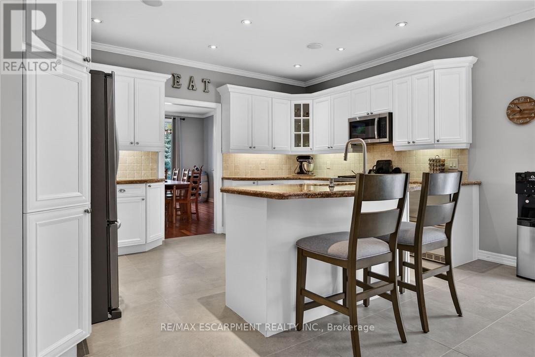 5 Royal Troon Drive, Brant, ON