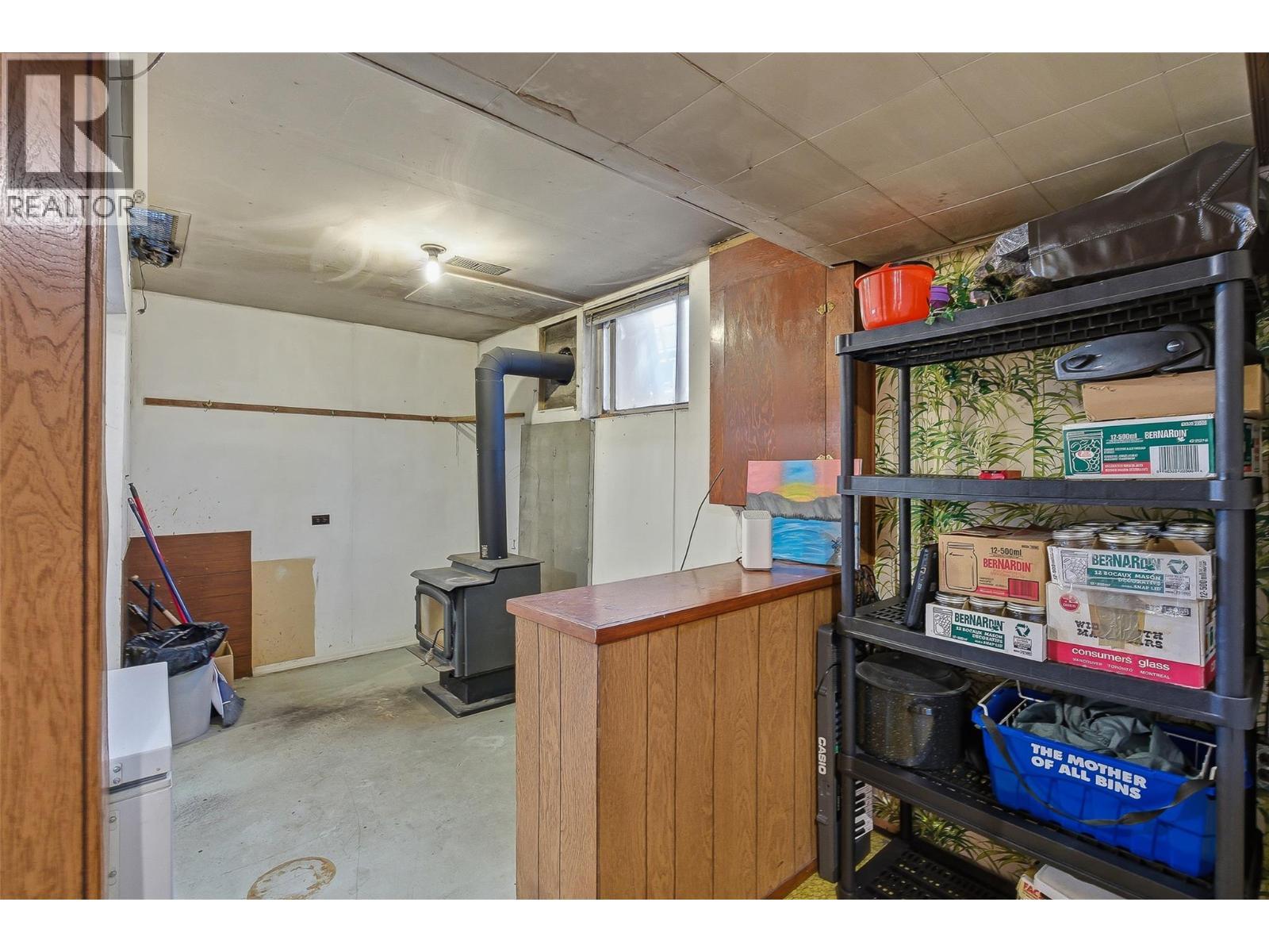 2135 Fleetwood Avenue, Kamloops, BC