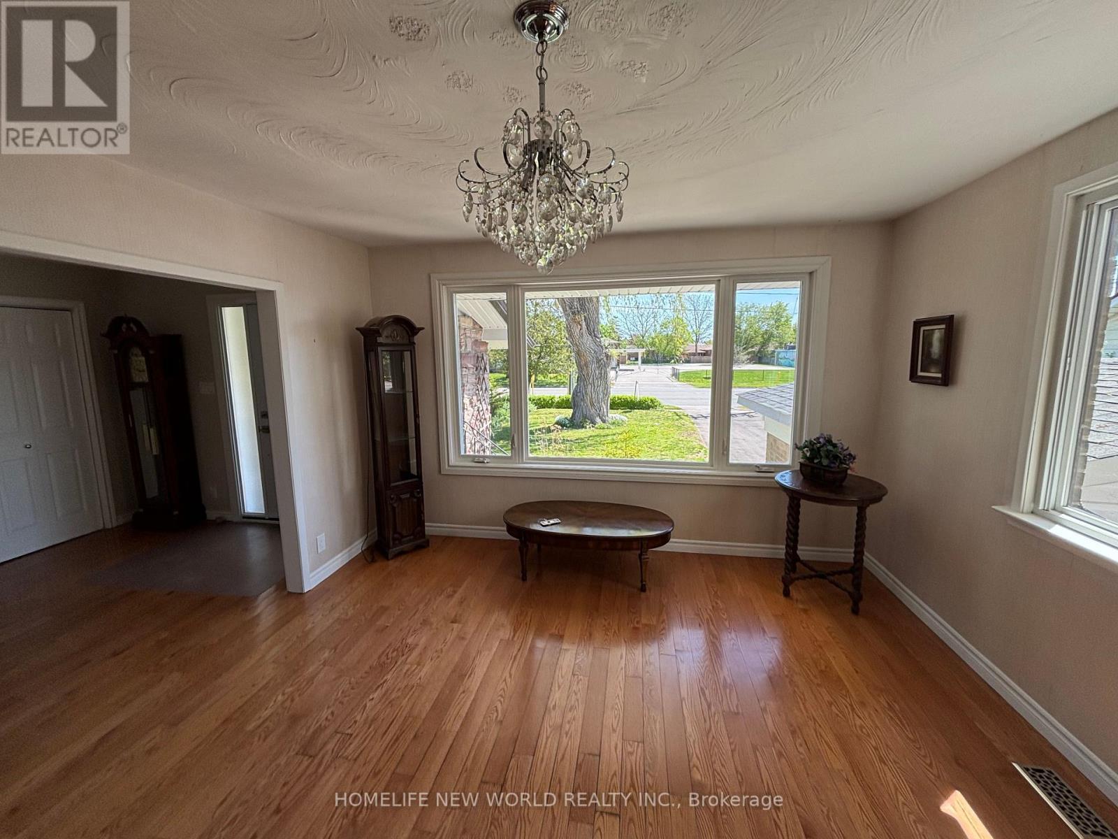 162 Morningside Avenue, Toronto, ON