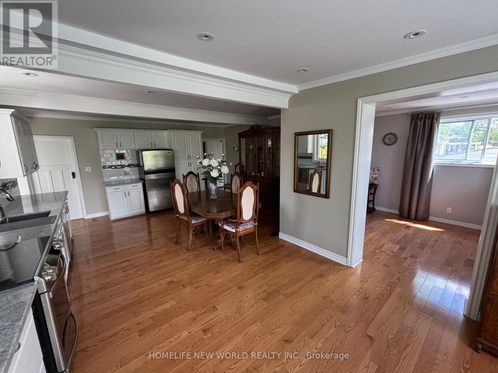 Kitchen - 162 Morningside Avenue, Toronto, ON