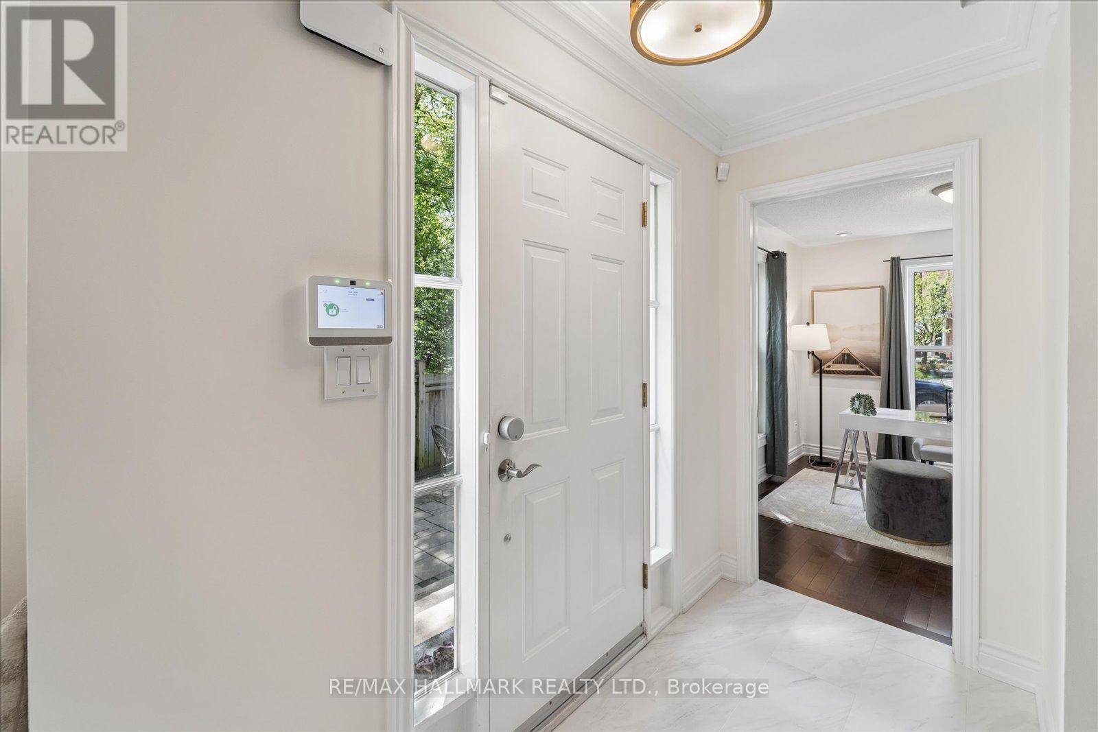 13 E J Lennox Way, Markham, ON