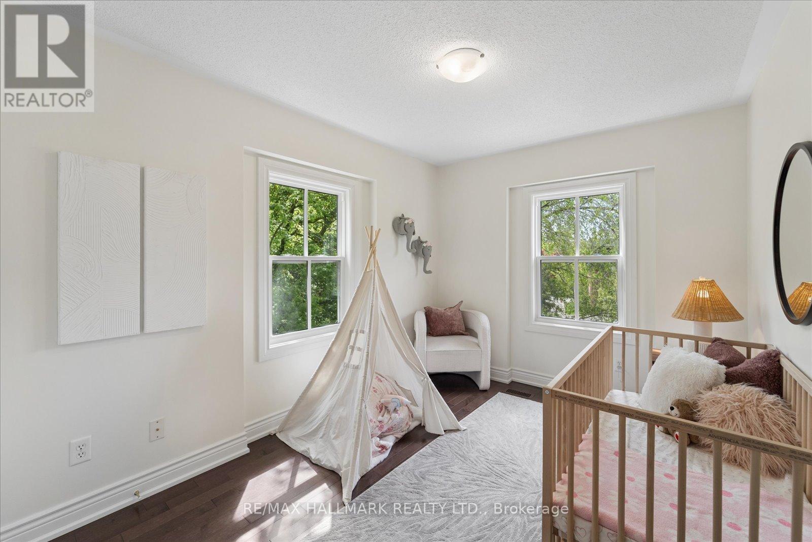 13 E J Lennox Way, Markham, ON