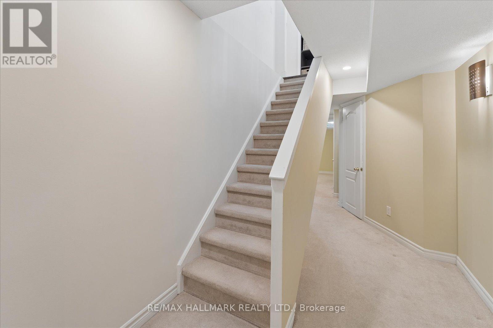 13 E J Lennox Way, Markham, ON