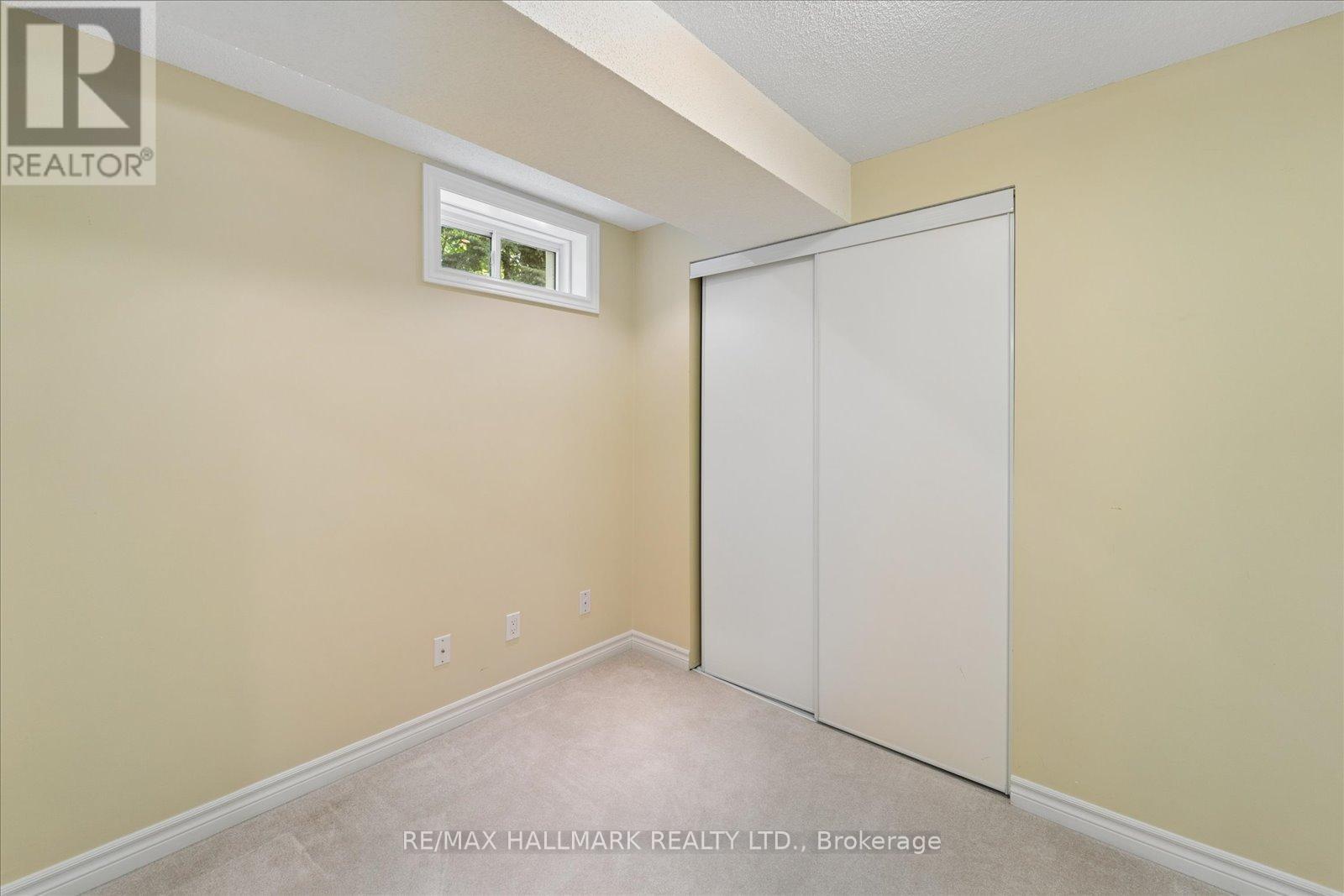 13 E J Lennox Way, Markham, ON
