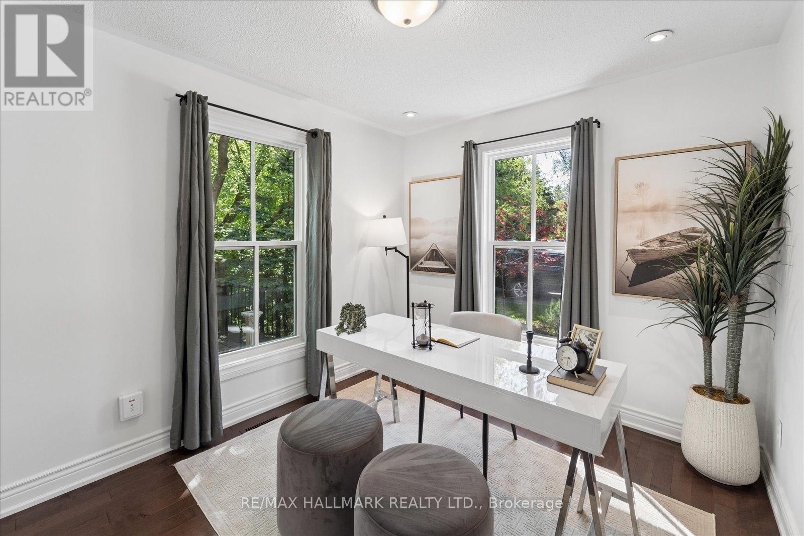 13 E J Lennox Way, Markham, ON