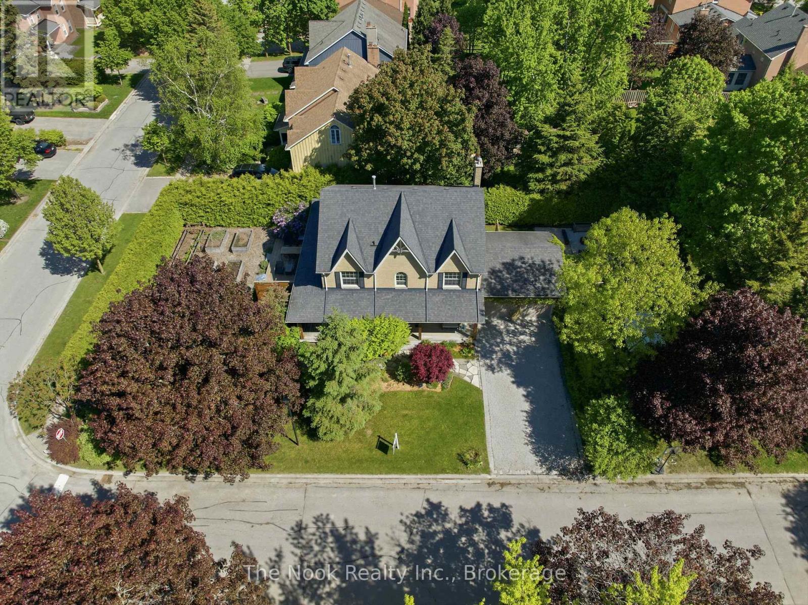 43 Carmody Lane, Uxbridge, ON