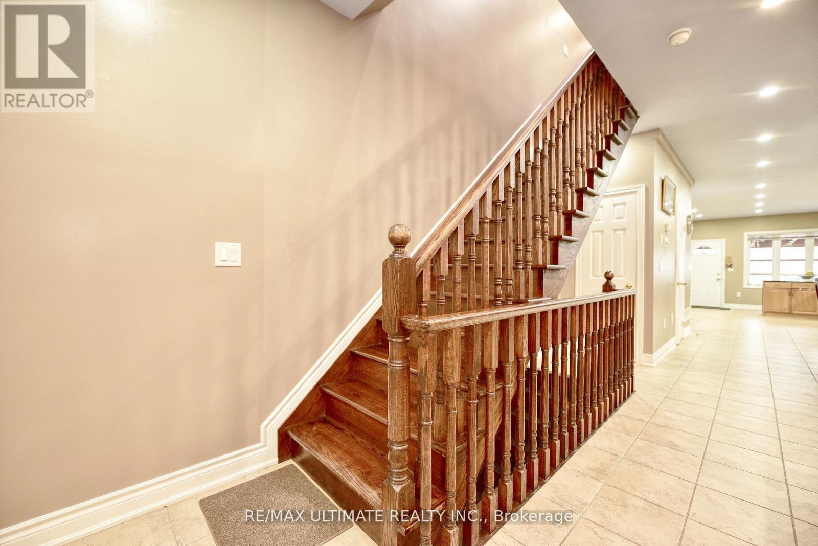227 Earlscourt Avenue, Toronto, ON
