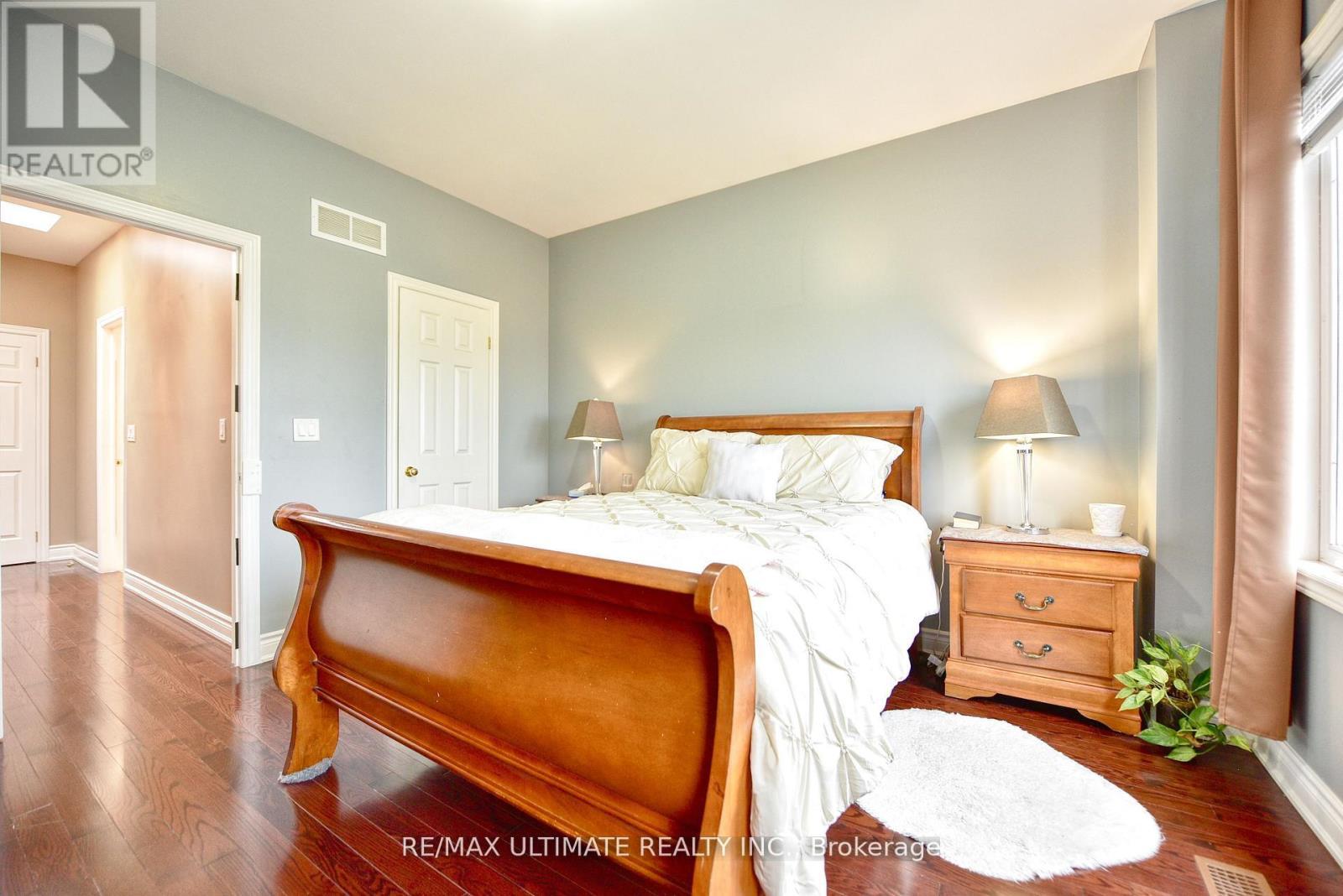 227 Earlscourt Avenue, Toronto, ON