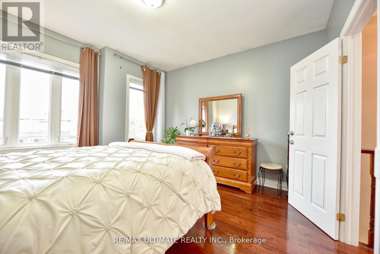 227 Earlscourt Avenue, Toronto, ON