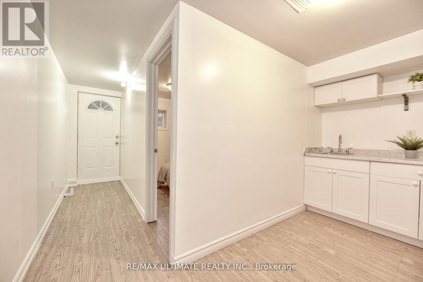 227 Earlscourt Avenue, Toronto, ON