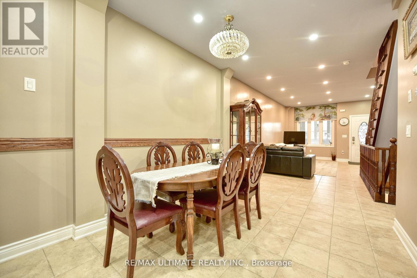 227 Earlscourt Avenue, Toronto, ON