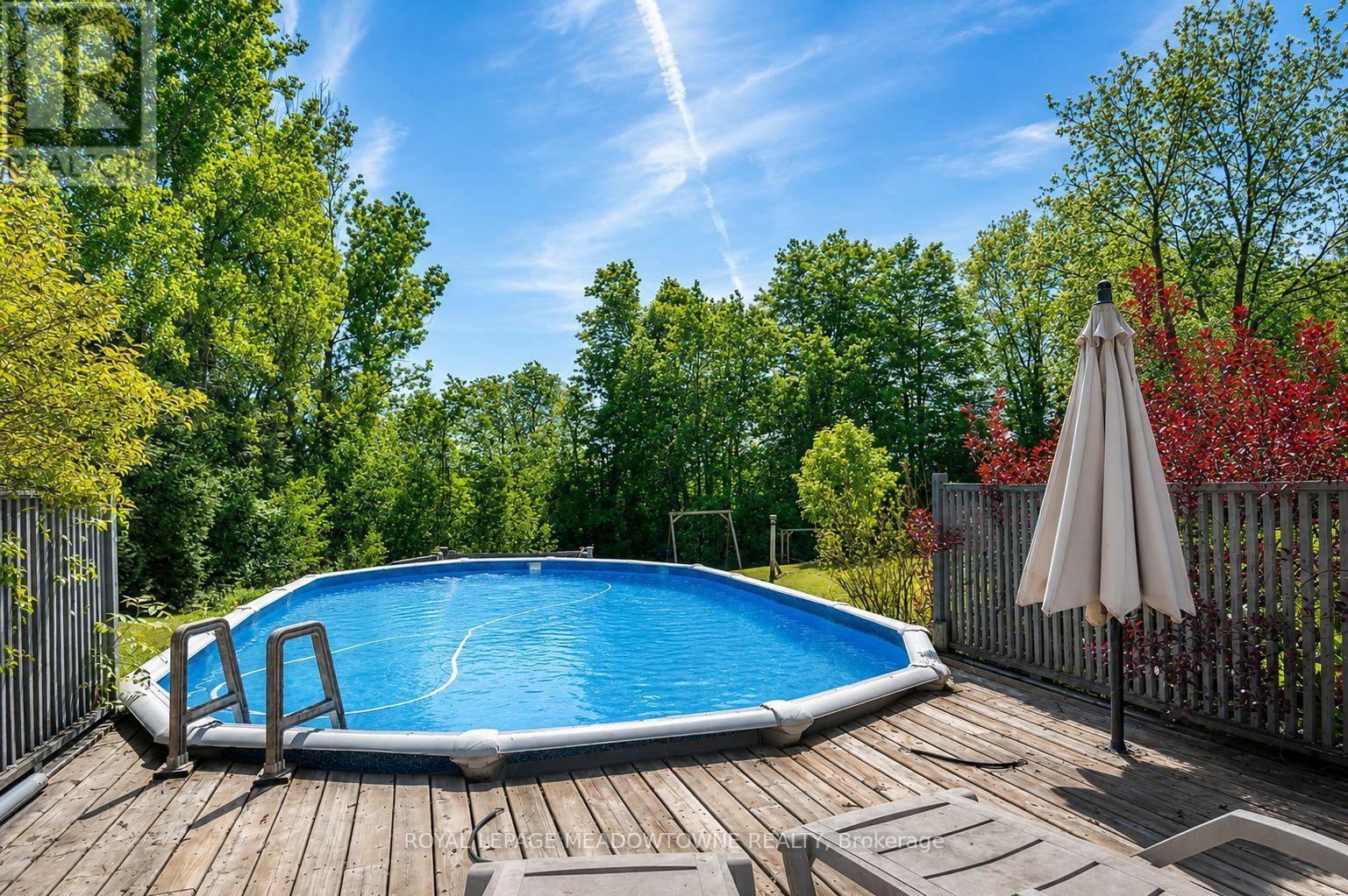On ground pool to beat the heat - 11276 Amos Drive, Milton, ON