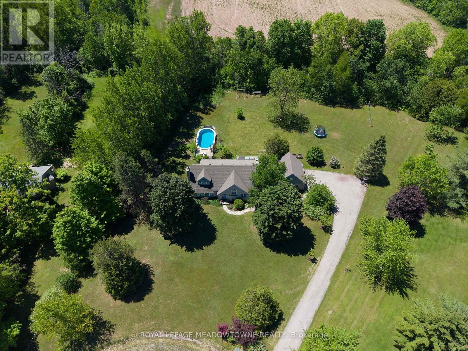 Come see what life on Amos is all about! - 11276 Amos Drive, Milton, ON