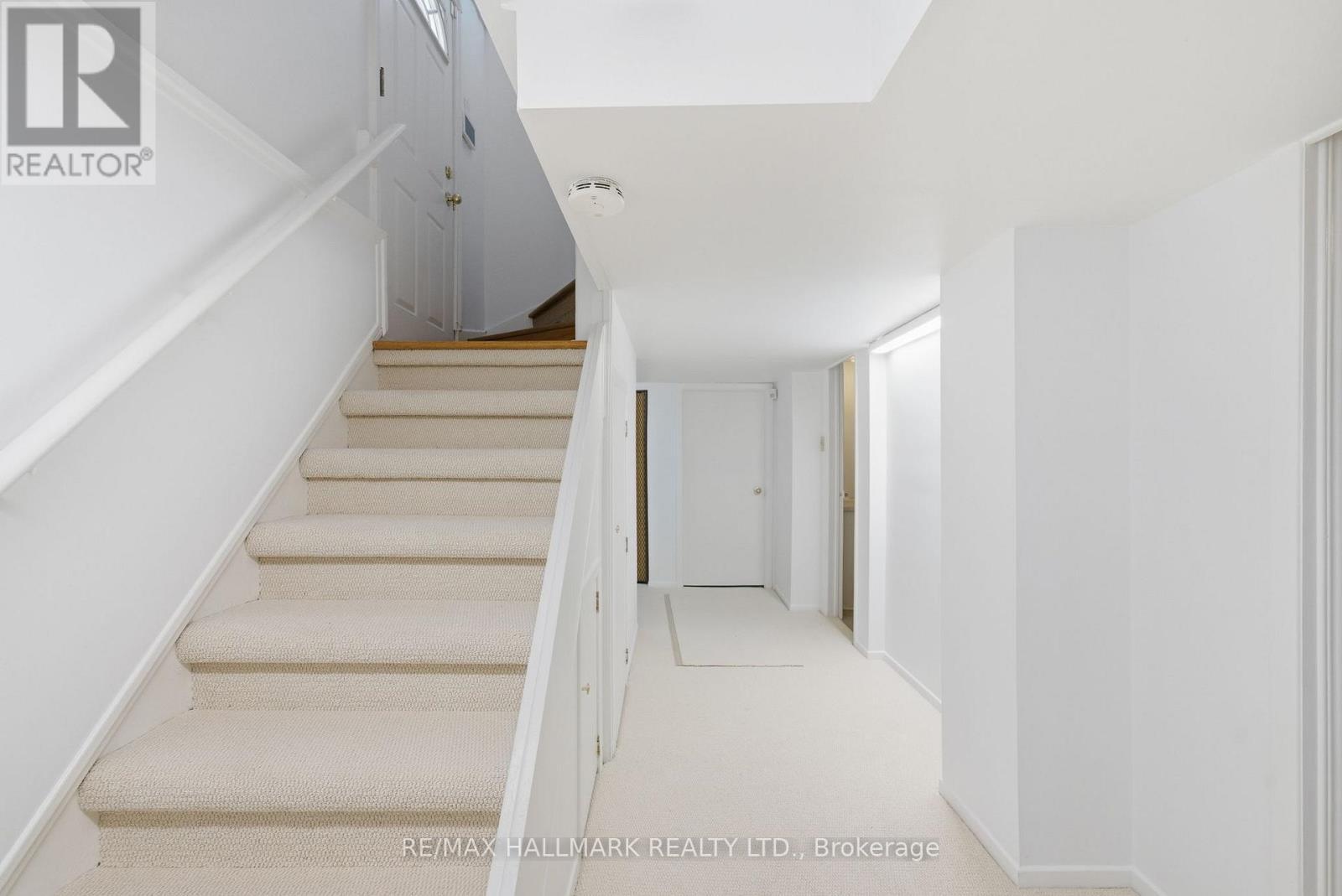 69 Thursfield Crescent, Toronto, ON
