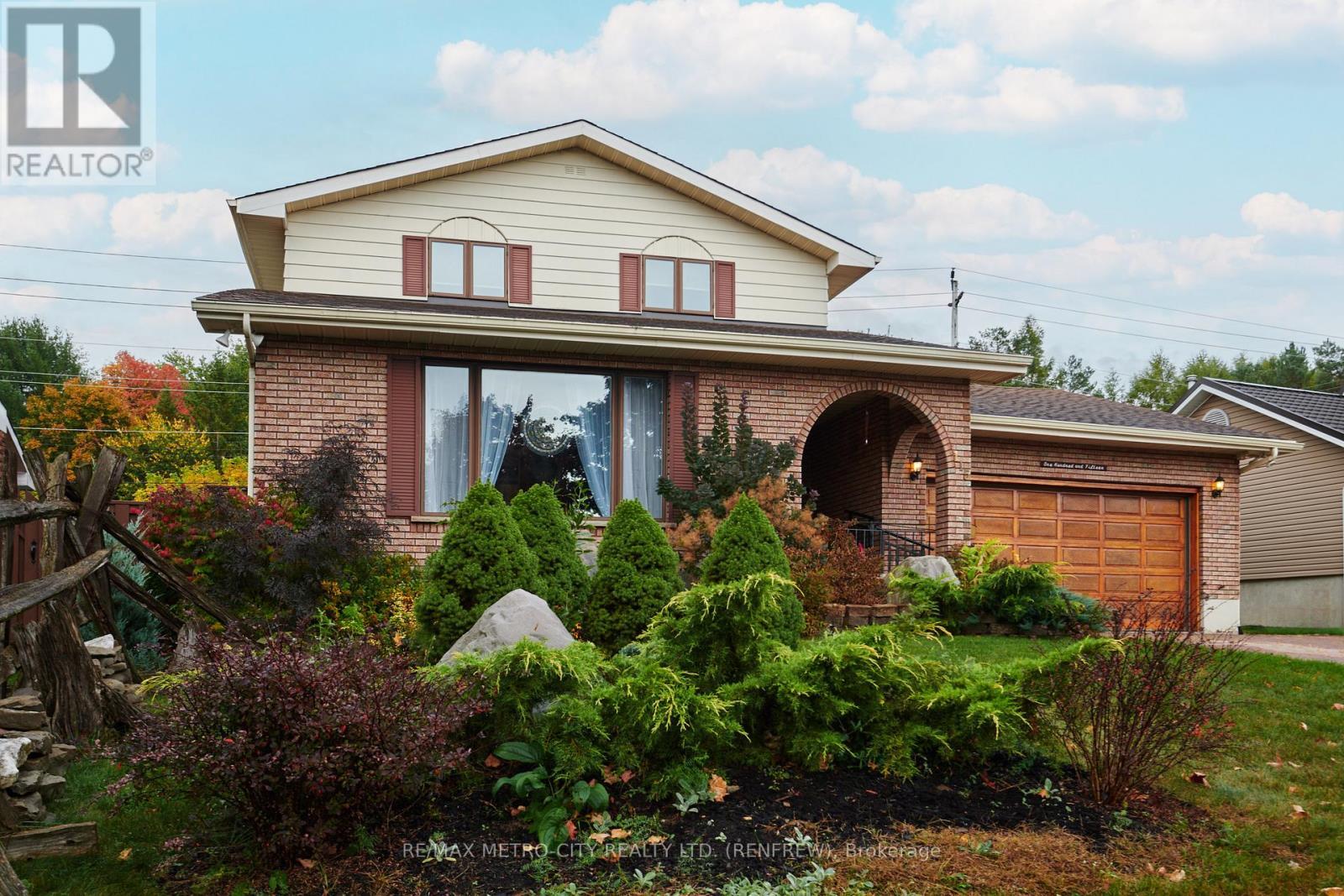 115 Ivy Avenue, Renfrew, ON
