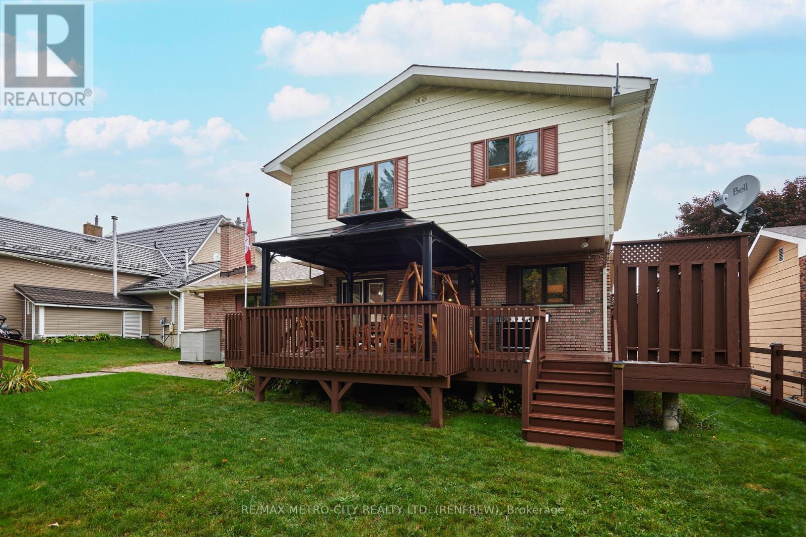 115 Ivy Avenue, Renfrew, ON