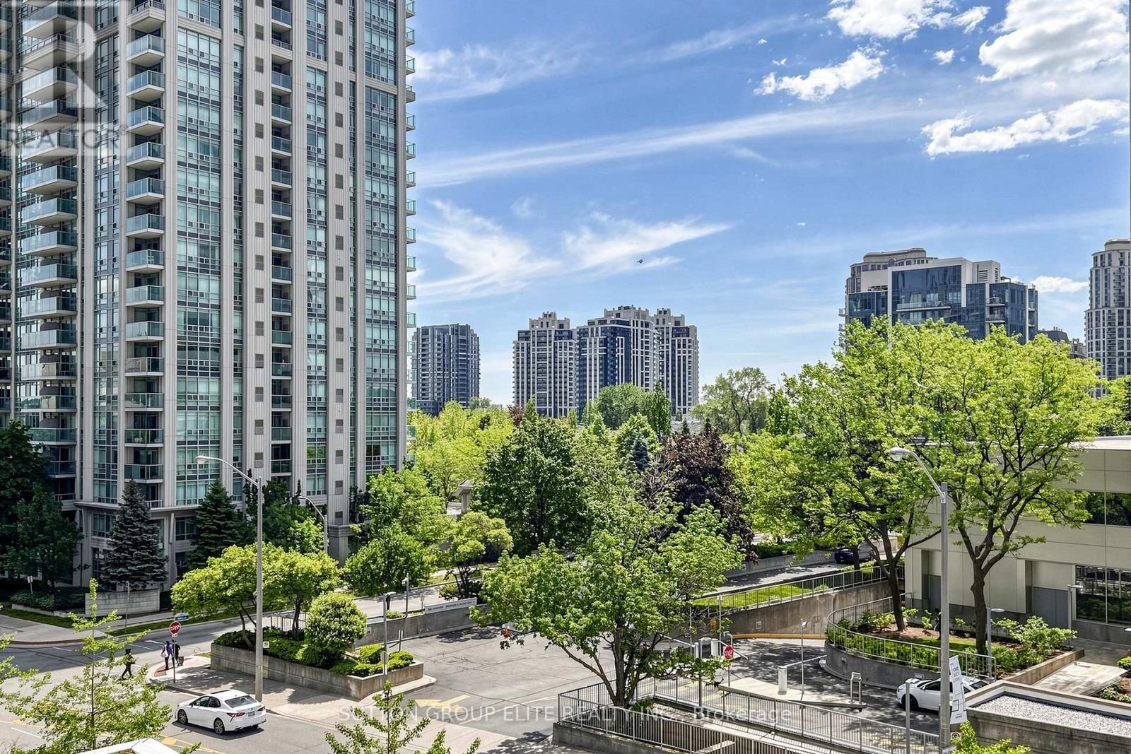 309 - 2 Anndale Drive, Toronto, ON