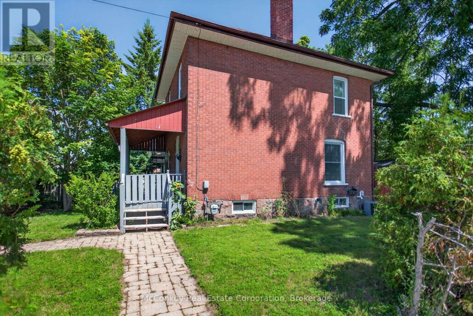 730 Park Street S, Peterborough (Otonabee Ward 1), ON - Outdoor