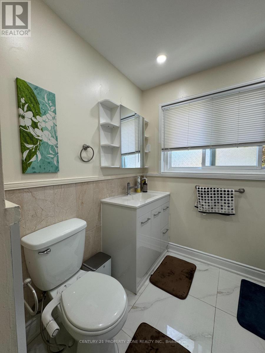 33 Flowertown Avenue, Brampton, ON