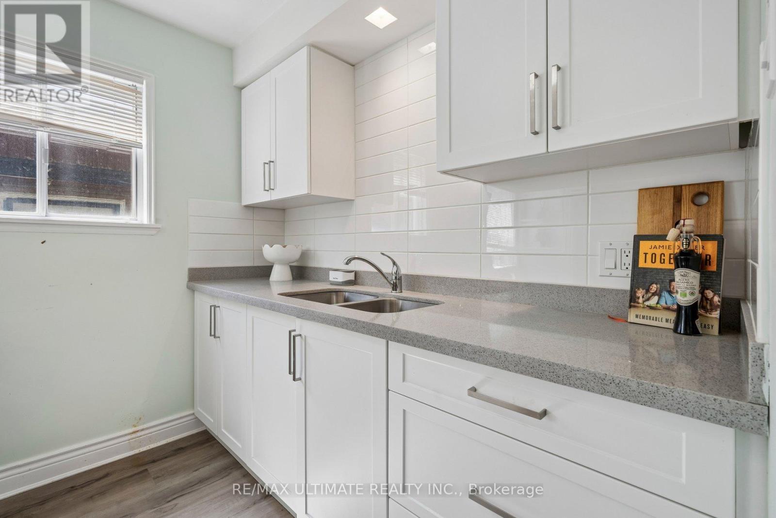 Main - 34 Compton Crescent, Toronto, ON