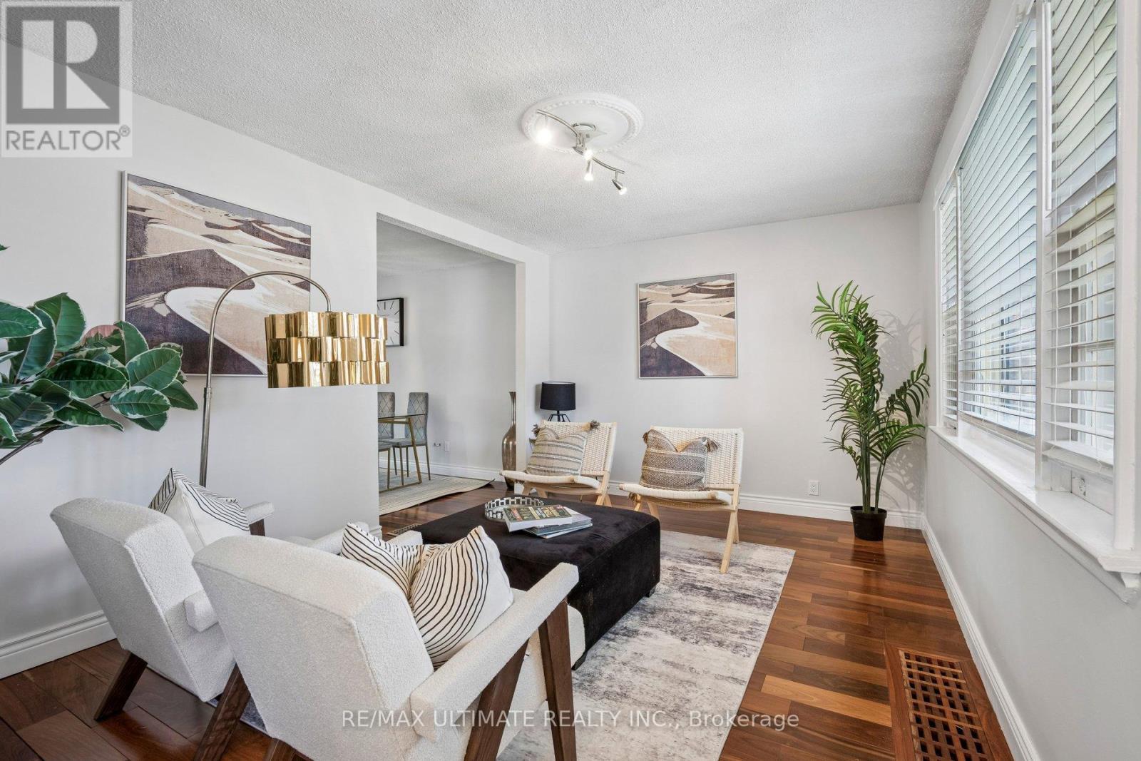 Main - 34 Compton Crescent, Toronto, ON