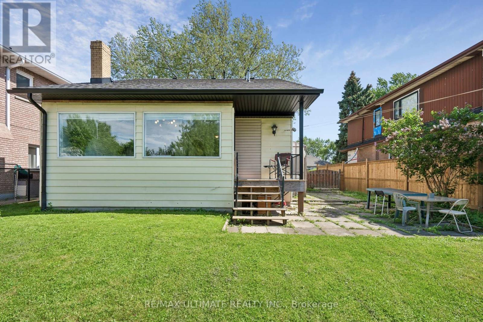Main - 34 Compton Crescent, Toronto, ON