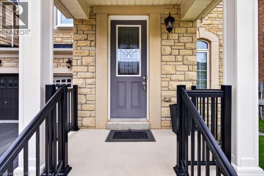 523 Terrace Way, Oakville, ON - Outdoor With Exterior