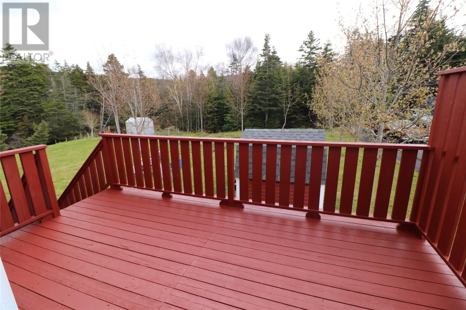 7 Squires Road, Paradise, NL